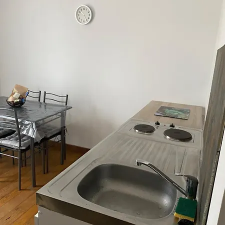 Studio Apartment Brando